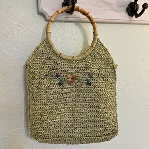 Vintage Seagrass Green Woven Handbag with Bamboo Handles and floral embr…